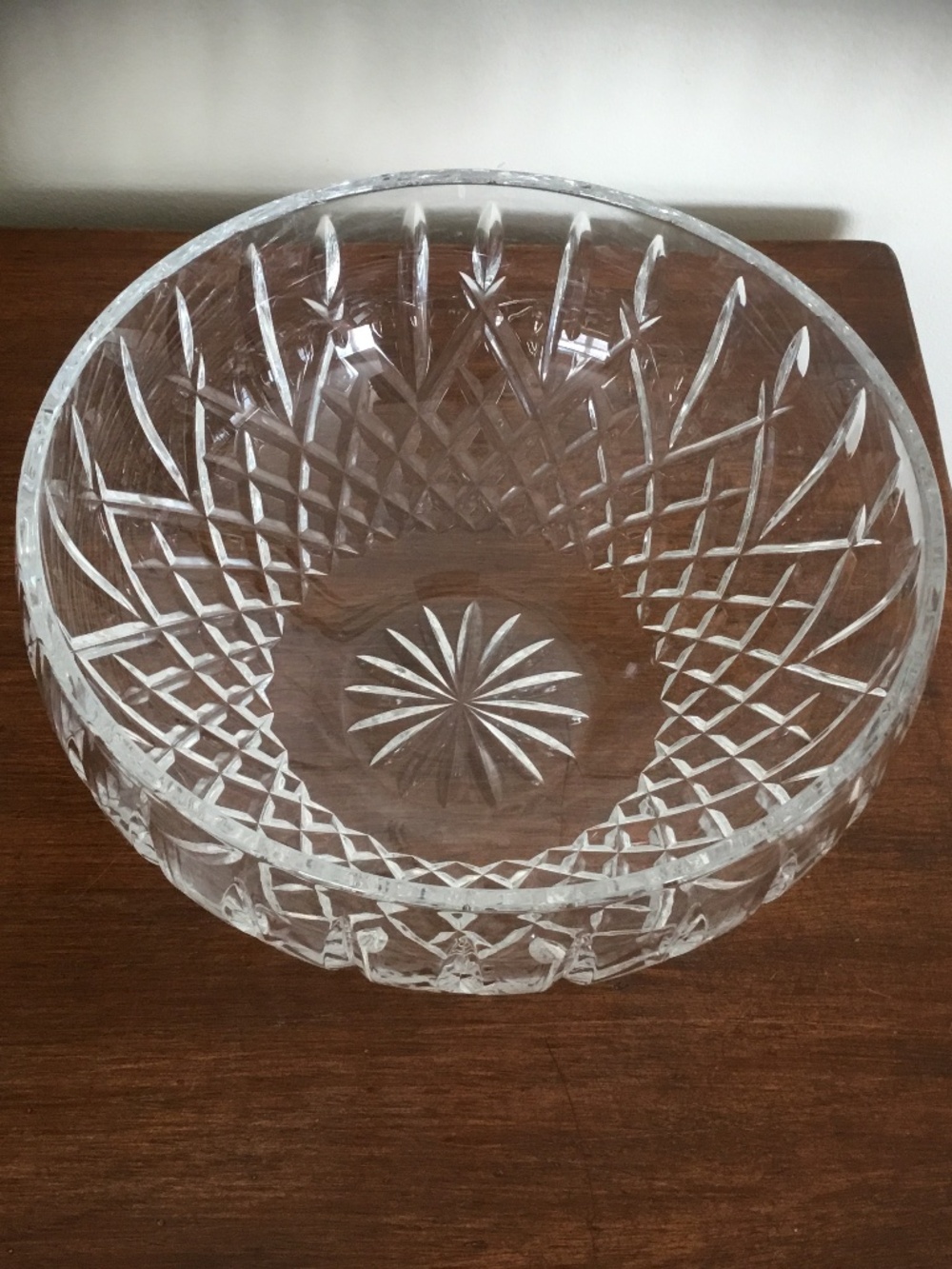 Vintage Waterford ‘Araglin’ 8” Bowl - Picture 2 of 8